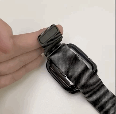 Magnetic clasp, can attach anywhere, adjust the bracelet size freely