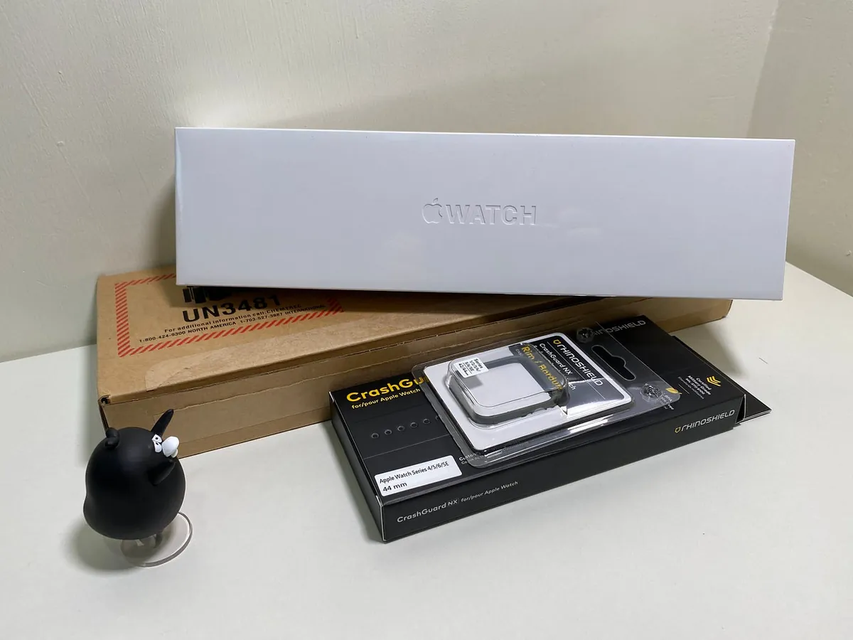 Apple Watch + 犀牛盾保護殼組